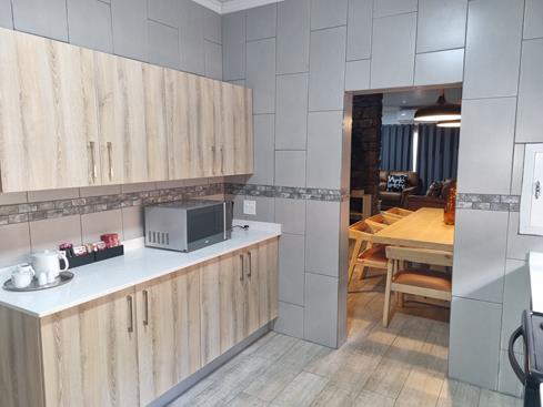 Blyde Canyon, A Forever Resort: 8-Sleeper Guesthouse. 4 Bedrooms (1 double bed & 6 single beds)