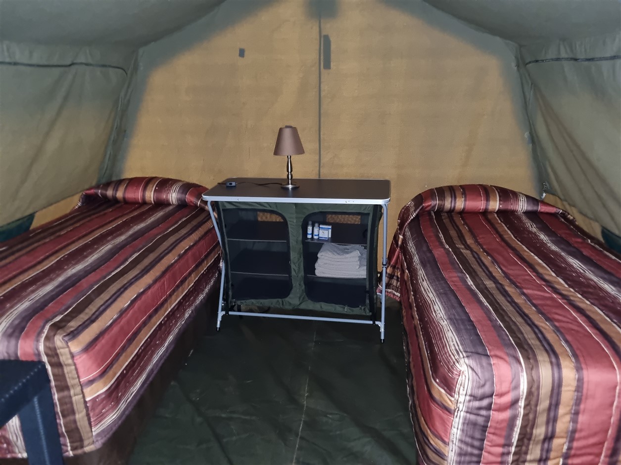 Blyde Canyon, A Forever Resort: 4-Sleeper Tent. 1 bedroom (1 double bed & 2 single beds)