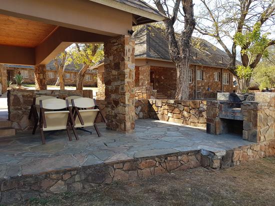 Blyde Canyon, A Forever Resort: 4-Sleeper Chalet. 2 bedrooms (4 single beds) 